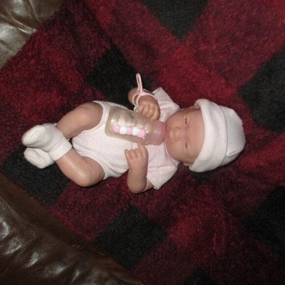 Baby GIRL doll Anatomically correct - Picture 2 of 12